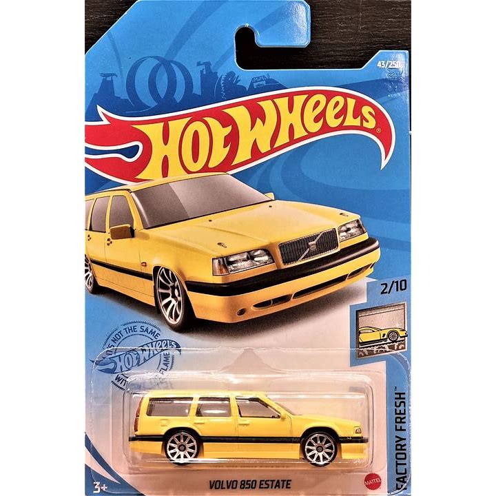 Hot Wheels 2021 Volvo 850 Estate Yellow 43 Factory Fresh 2/10 New Long Card