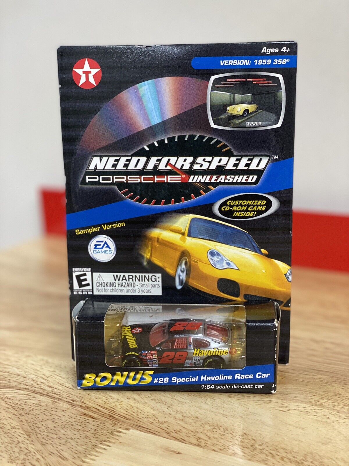 Need For Speed Porsche Unleashed PC Game W/ Bonus #28 Custom Texaco Havoline Car.