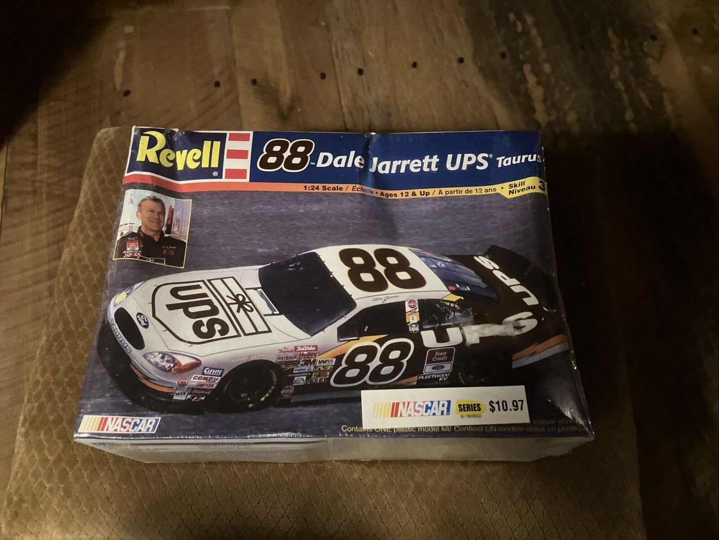 Revell #88 Dale Jarrett UPS Taurus. Model Kit 1/24 *New & Sealed*.