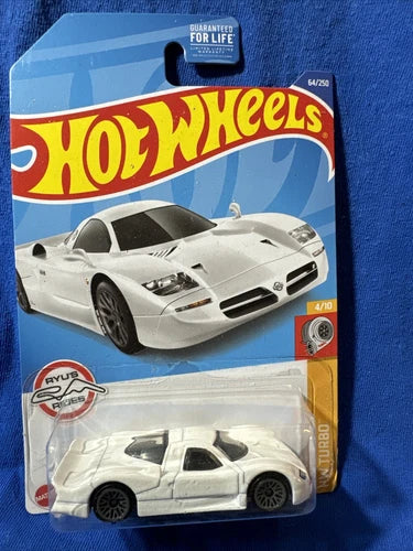 Hot Wheels - Nissan R390 GT1 (White) 4/10 64/250 Turbo WD1