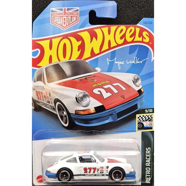 Hot Wheels 2023 '71 Porsche 911 White 126 Retro Racers 9/10 New Long Card