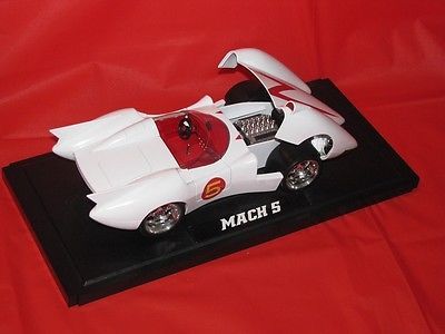 JADA TOYS SPEED RACER MACH 5 1:18 SCALE DIECAST CAR.