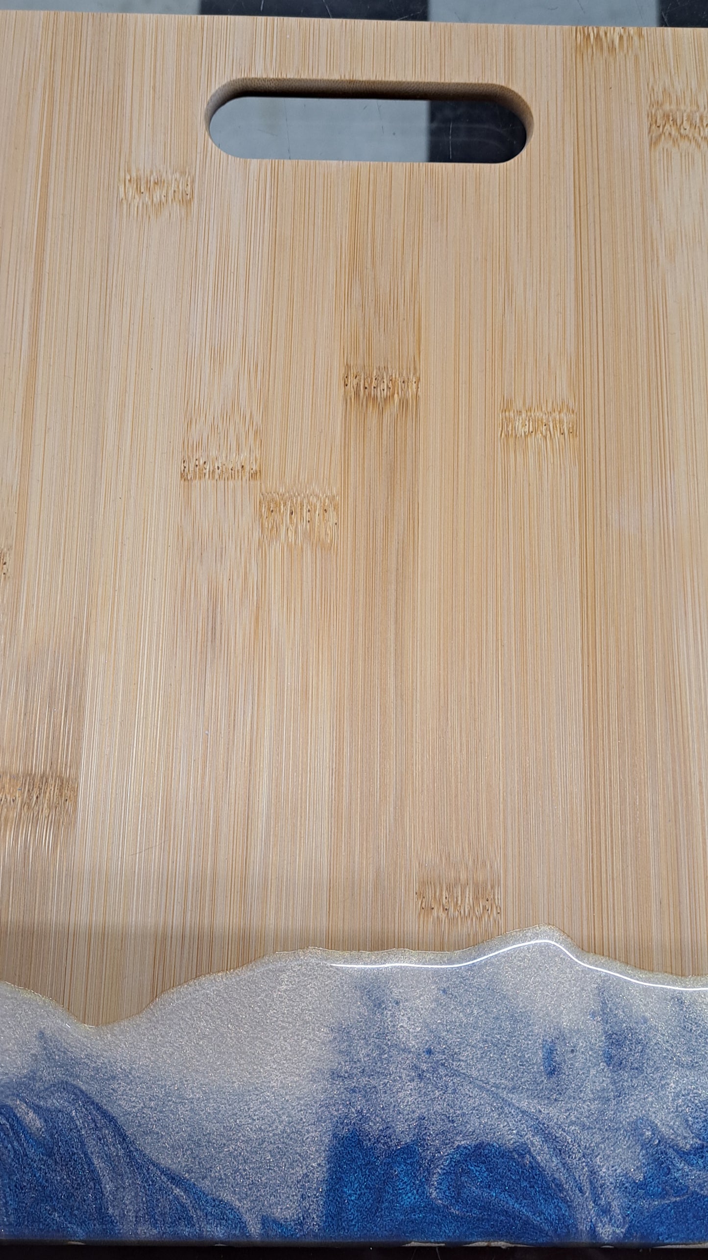 Resin Edged Cutting Board