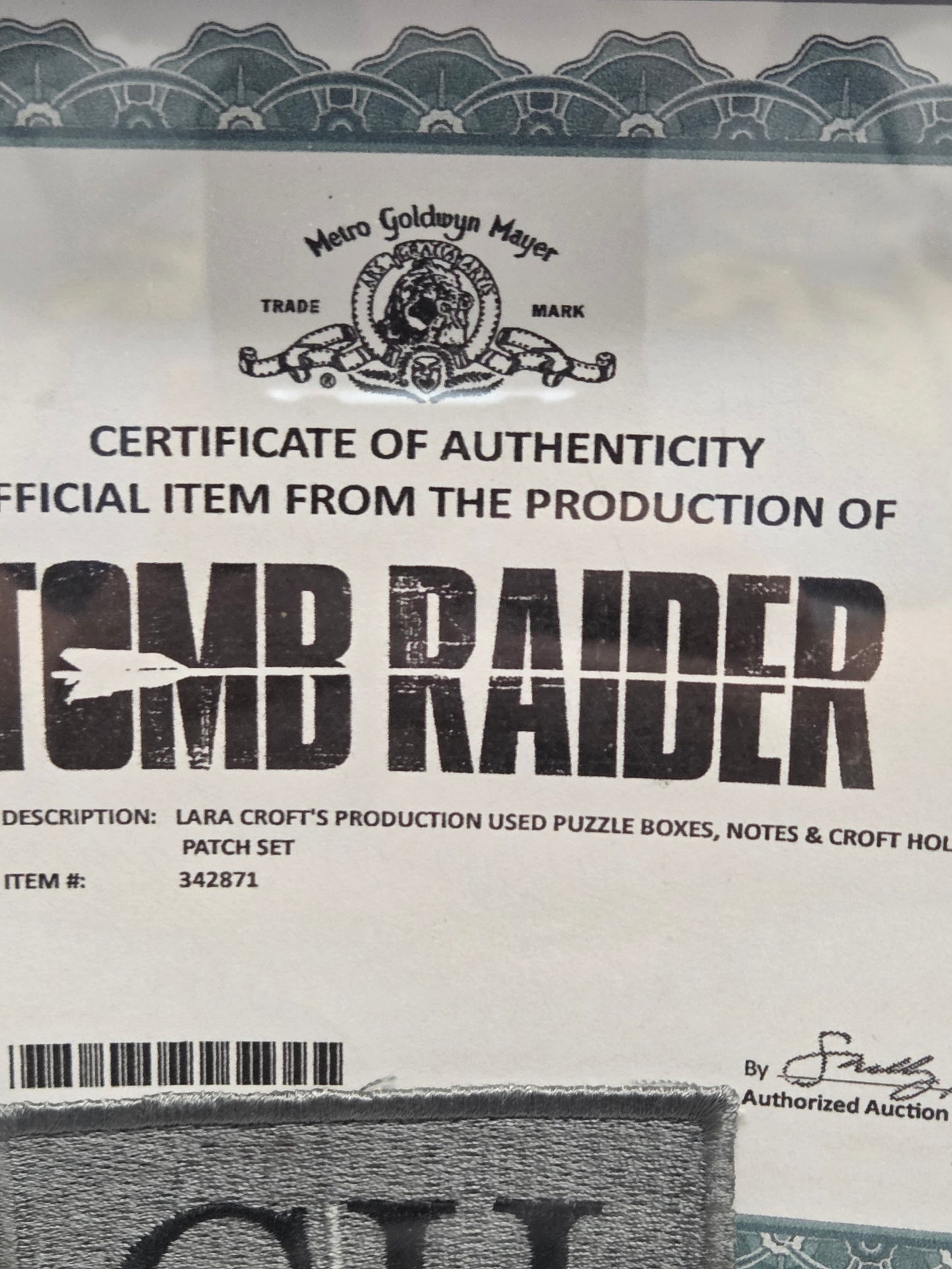Croft Holding Patch used in Tomb Raider