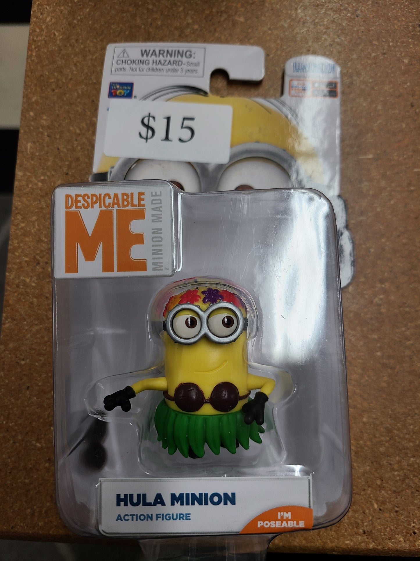 New DESPICABLE ME 2 Minion Made ~ HULA MINION ~ Poseable 2.5" Action Figure.