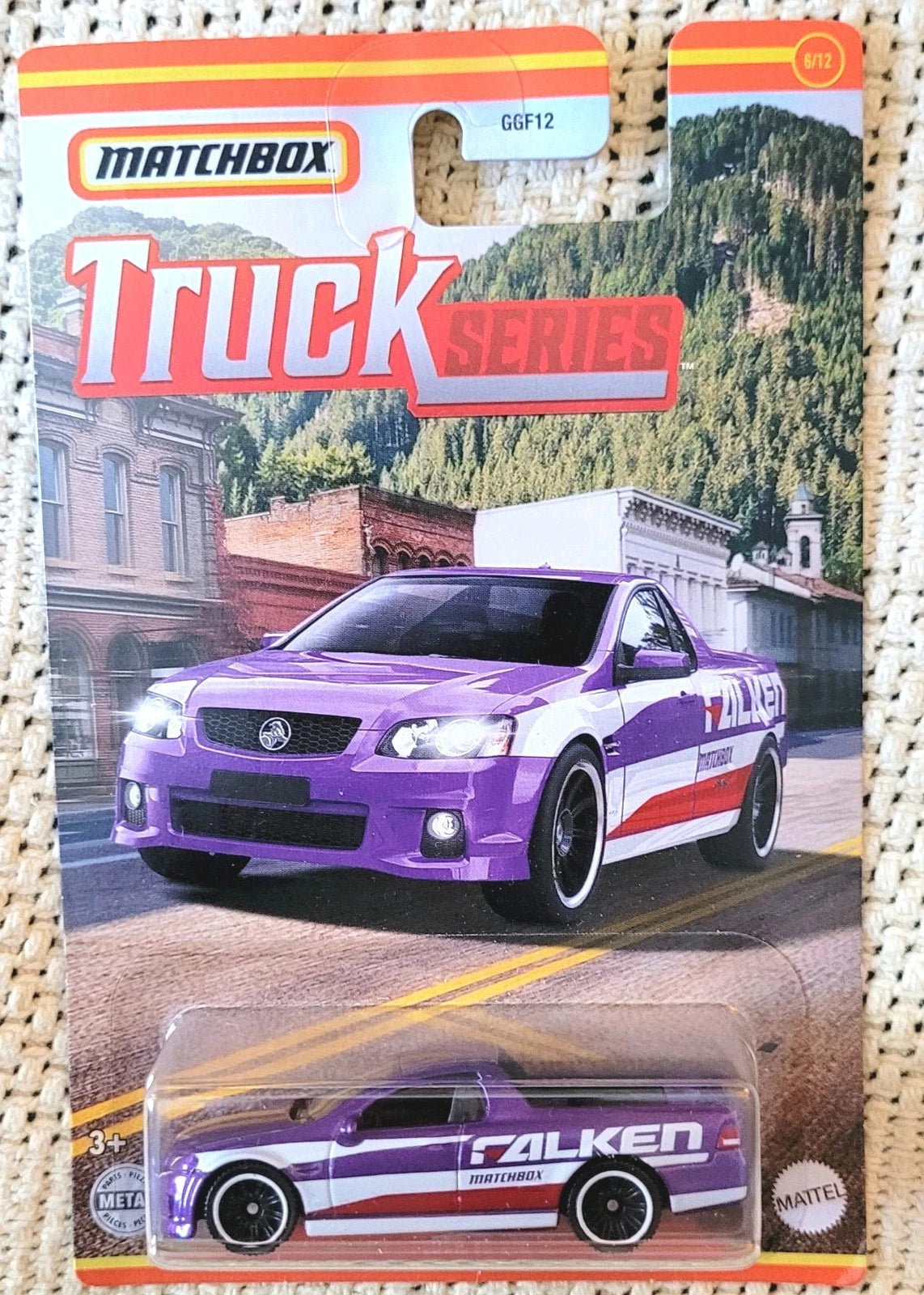 MATCHBOX HOLDEN VE UTE SSV, MINT ON CARD, MOC, NEW!