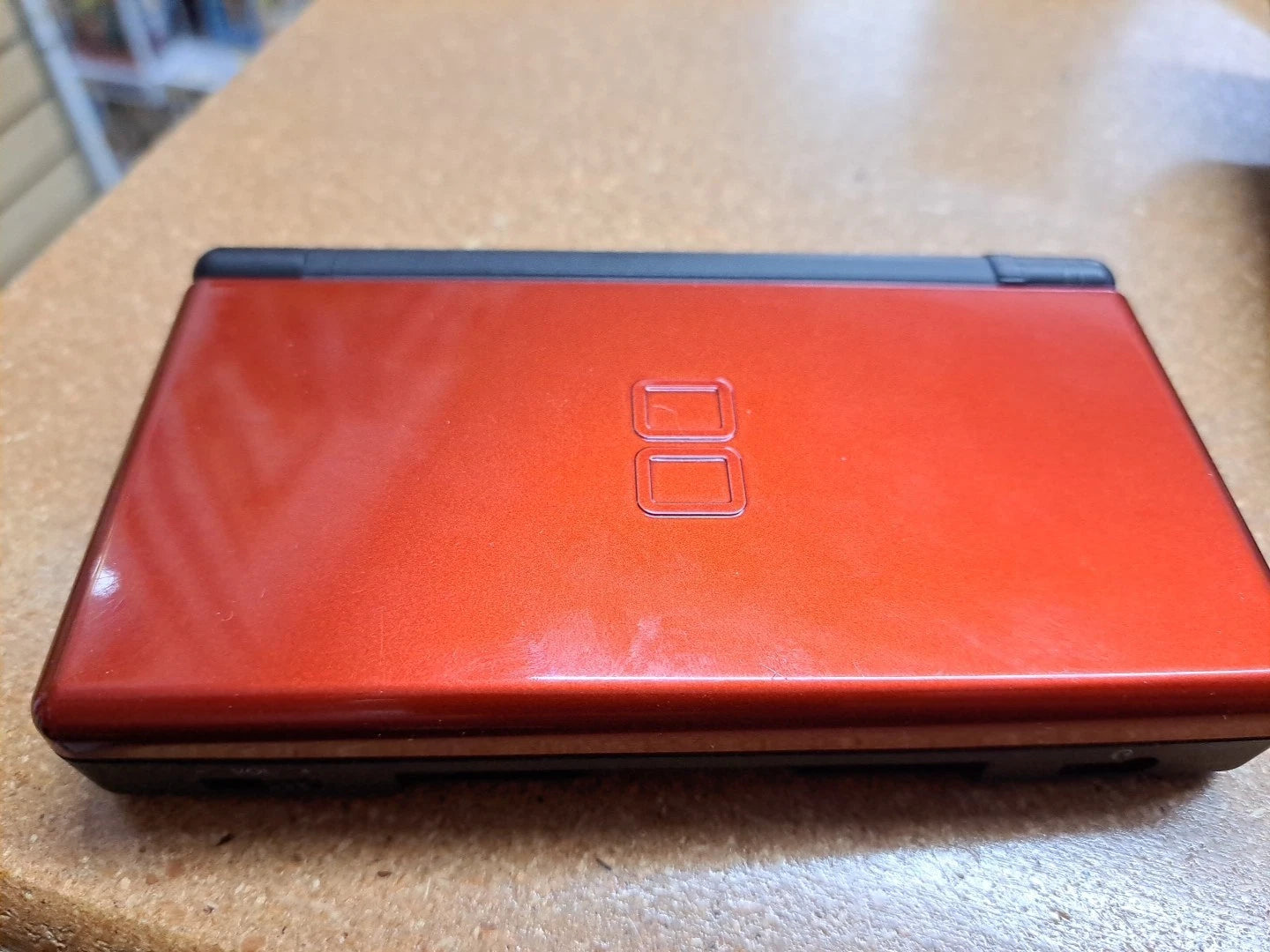 Non-working Nintendo DS Lite For Parts Only