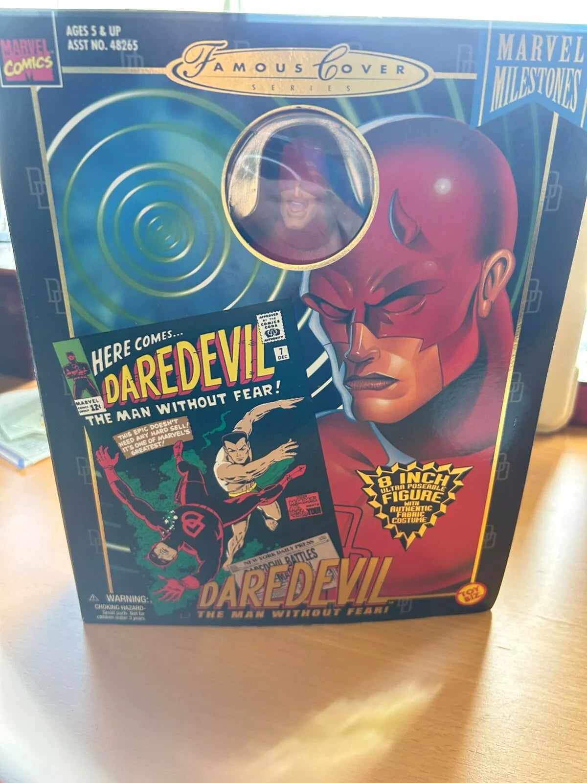 Marvel Famous Cover Daredevil The Man Without Fear 8 Inch Figure Toy Biz