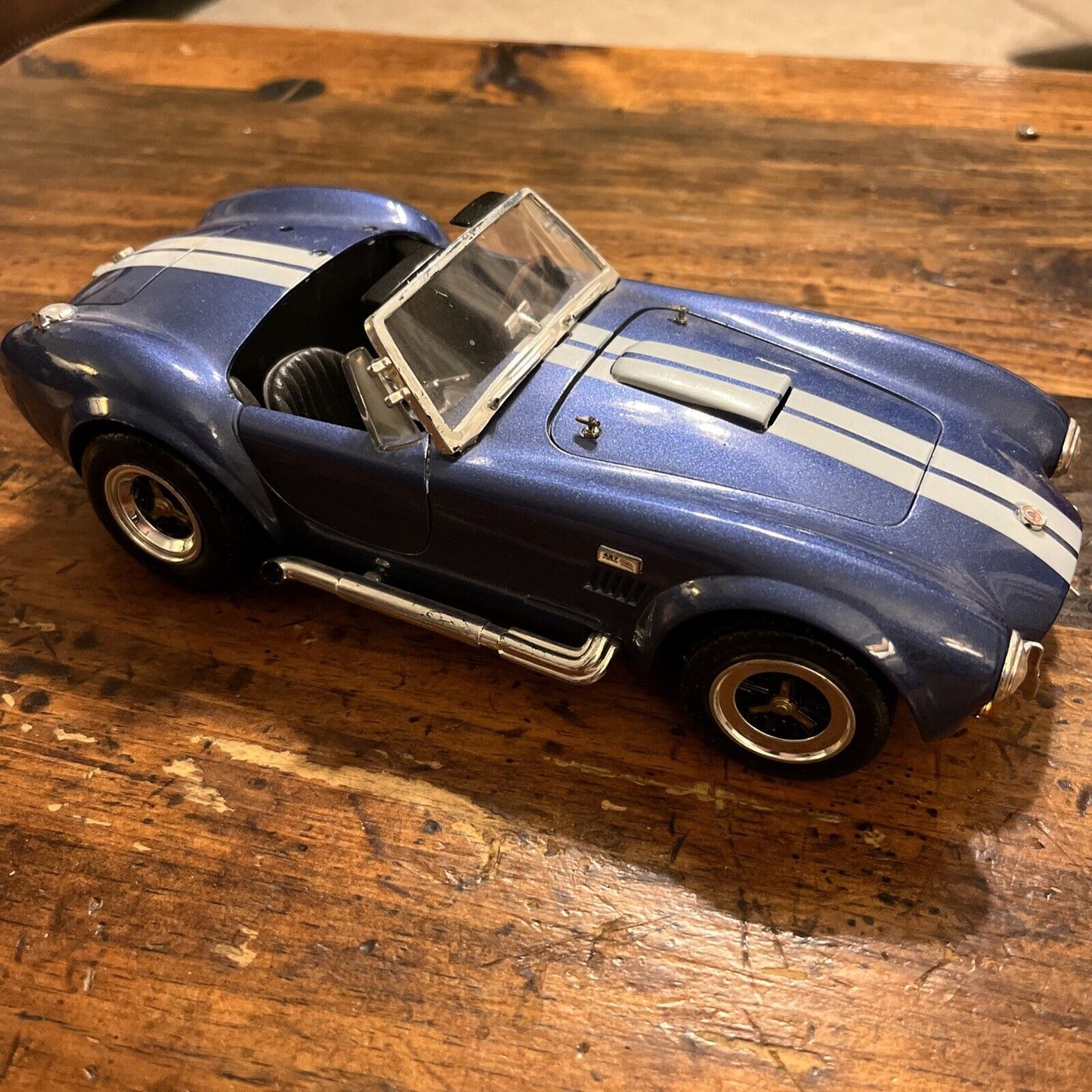 Shelby 1:18 scale.