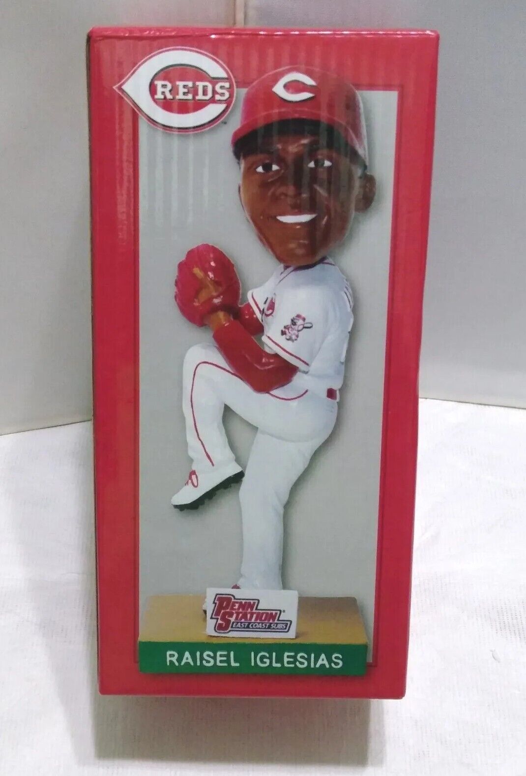 2017 RAISEL IGLESIAS BOBBLEHEAD CINCINNATI REDS 2ND IN MAJORS IN SAVES.