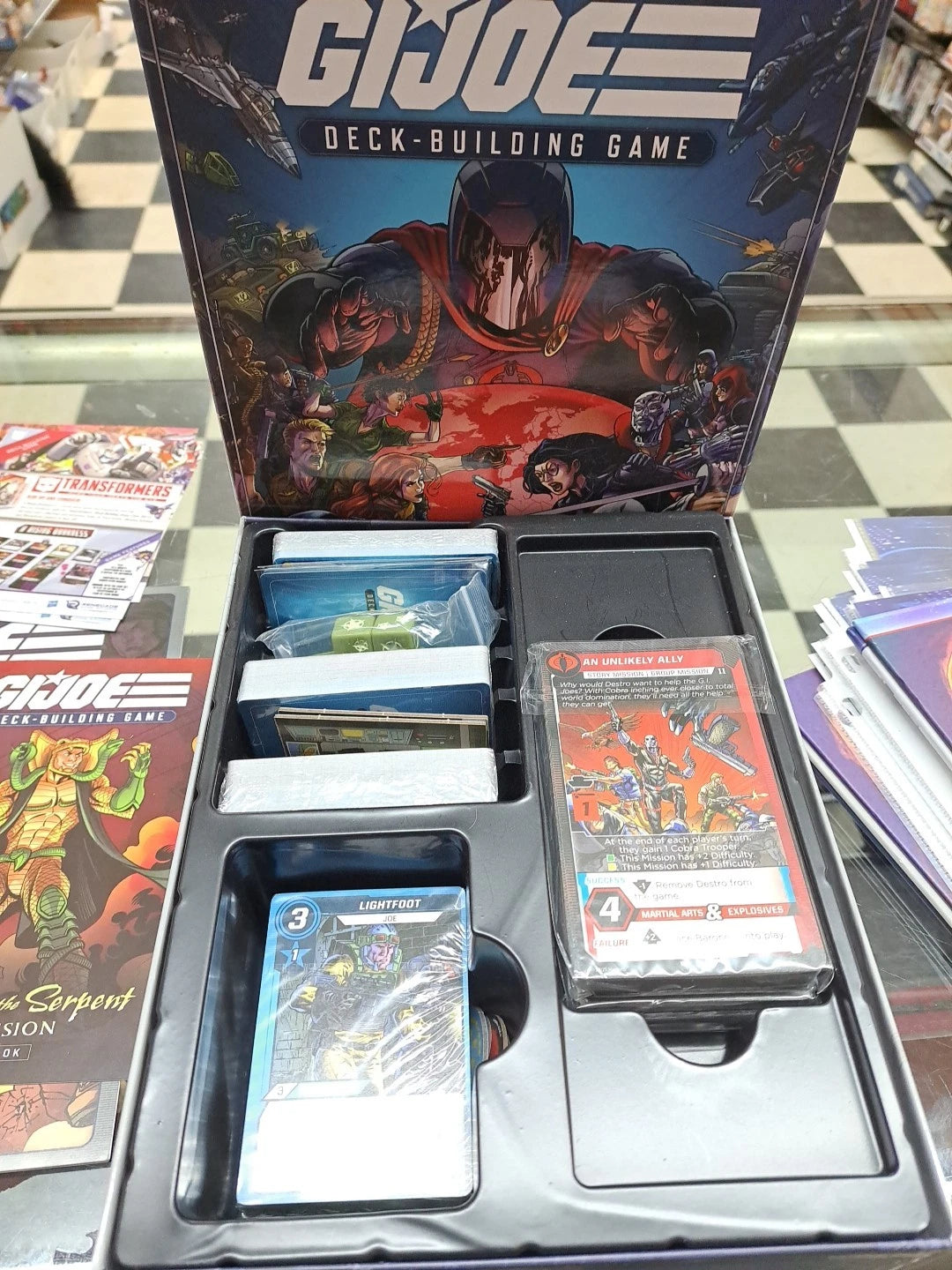 G.I. JOE Deck-Building Game