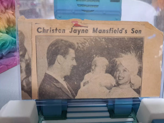 Dinah Shore Signed Paper With Jayne Mansfield News Clipping