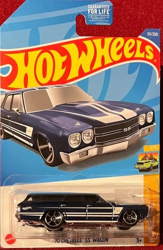 Hot Wheels '70 Chevelle SS Wagon Blue Diecast Toy Car 1:64 111/250 1/5