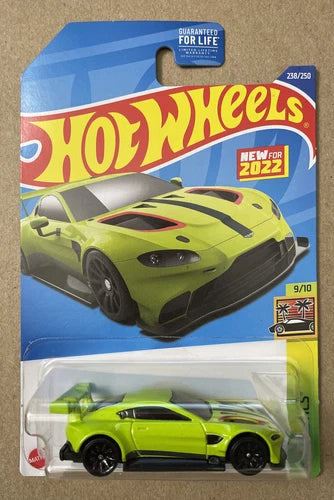 2022 Hot Wheels HW Exotics #9/10 Aston Martin Vantage GTE #238/250