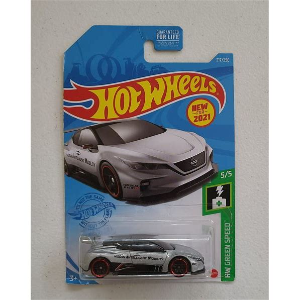 Hot Wheels Nissan Leaf Nismo RC 02